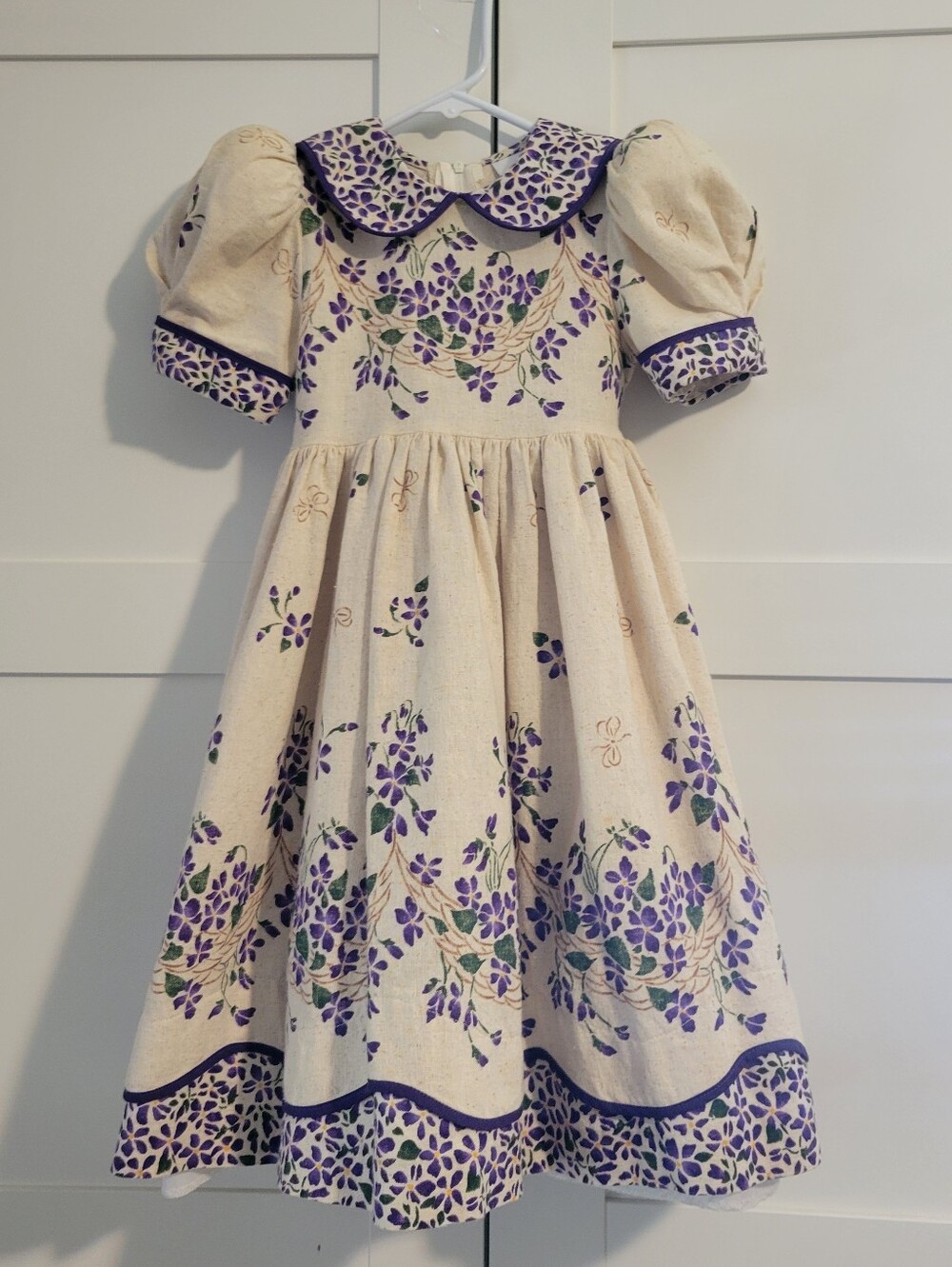 Daisy Kingdom Vintage Cotton Honespun Violet Floral  Dress with Peter Pan Collar
